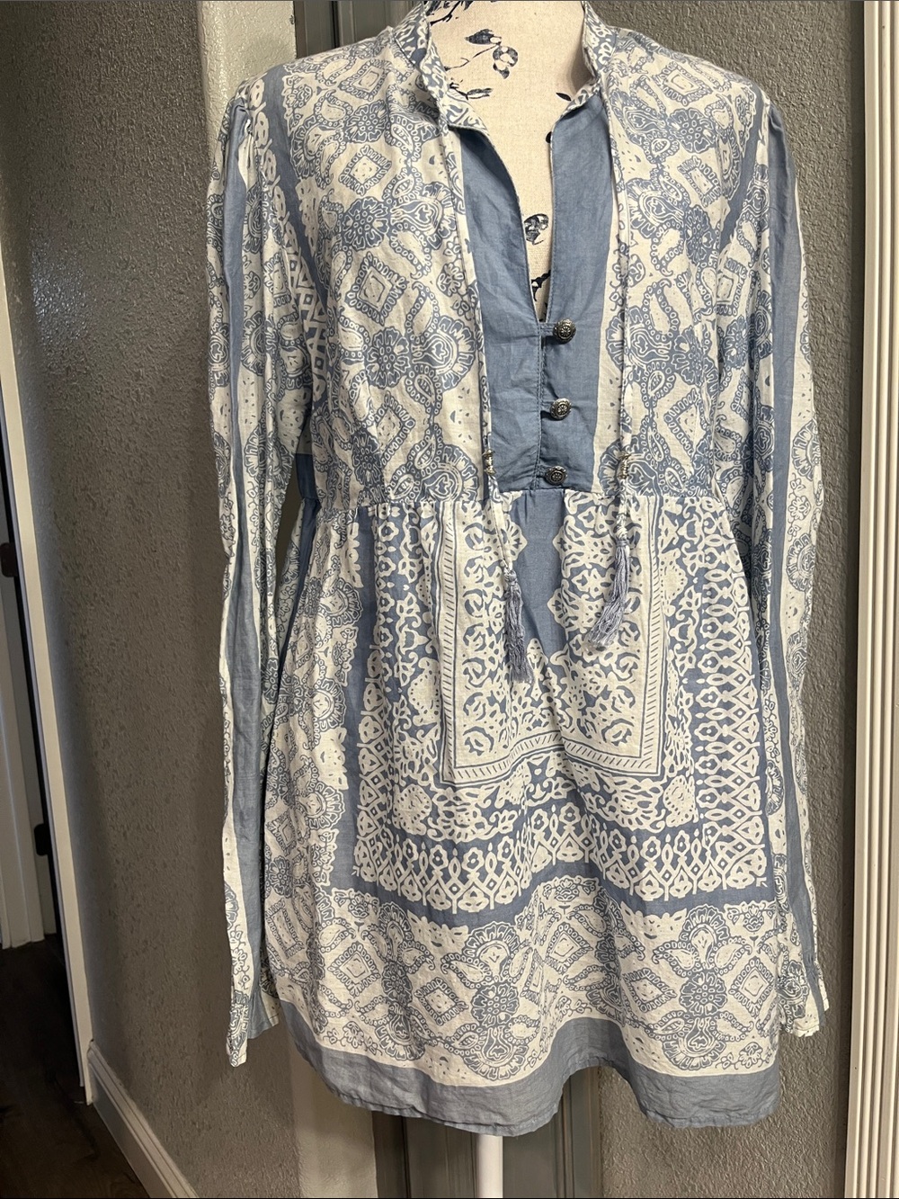 Prana Light Blue and White Bandana-Print Tunic